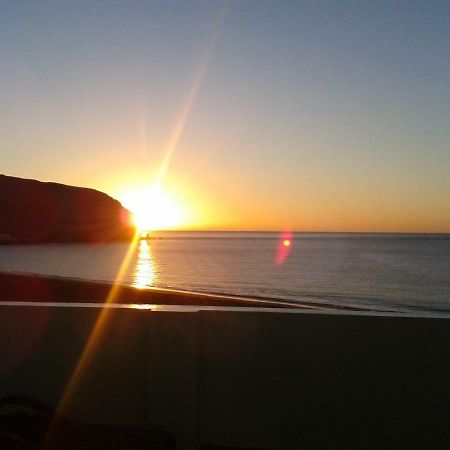Atico En Primera Linea De Playa 格兰塔拉雅 外观 照片